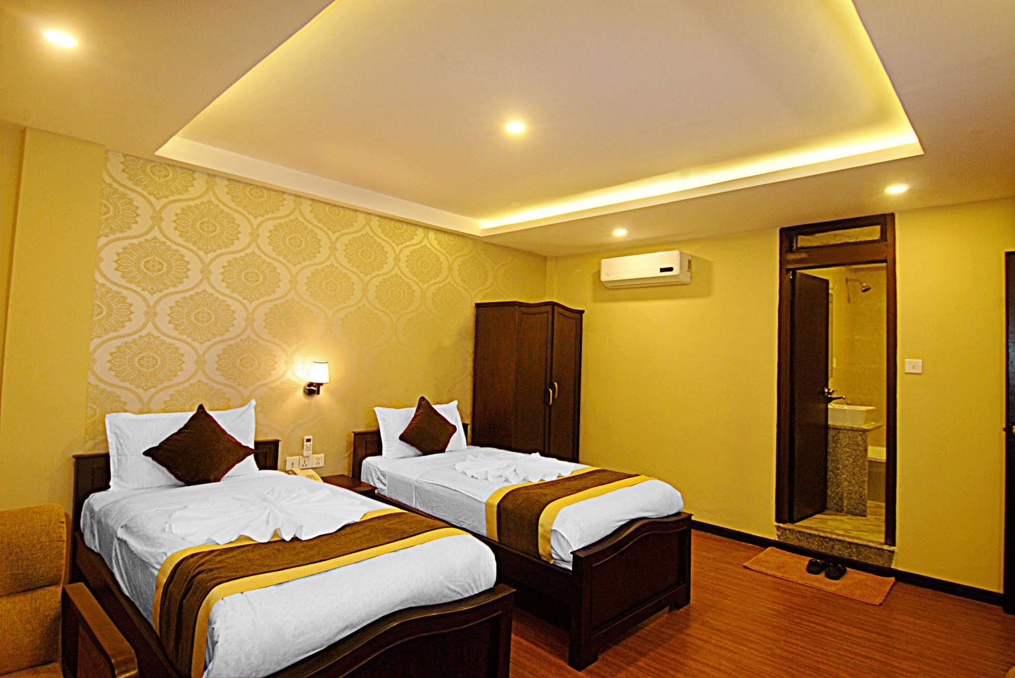 Kathmandu Grand Hotel Luaran gambar